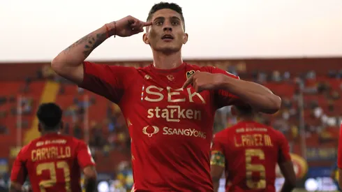 Leandro Garate se ganó a la hinchada de Unión Española a punta de goles.