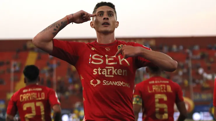 Leandro Garate se ganó a la hinchada de Unión Española a punta de goles.