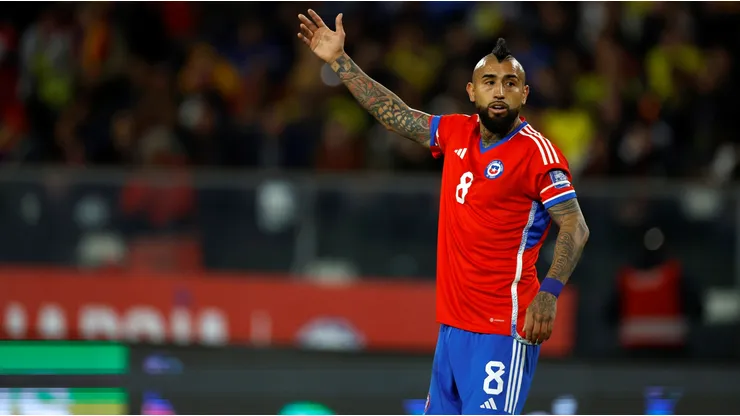 Arturo Vidal le pone plazo límite a Colo Colo para su fichaje.