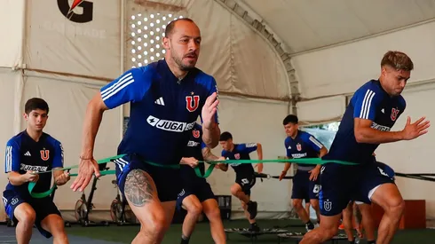 La U tendrá a Gustavo Álvarez como entrenador este 2024.