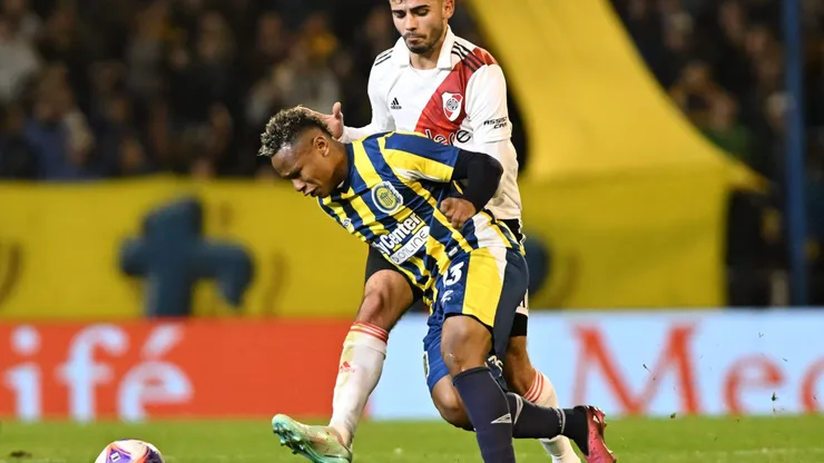 Jaminton Campaz, la gran estrella que tiene Rosario Central, no estará en el duelo amistoso ante Colo Colo.