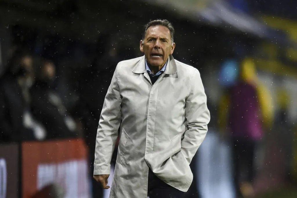 Miguel Ángel Russo está lejos de sentir tranquilidad por estos días en Rosario Central. (Marcelo Endelli/Getty Images).