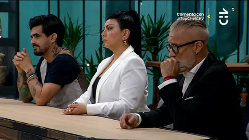 El jurado decidió eliminar a un participante por faltas de respeto.
