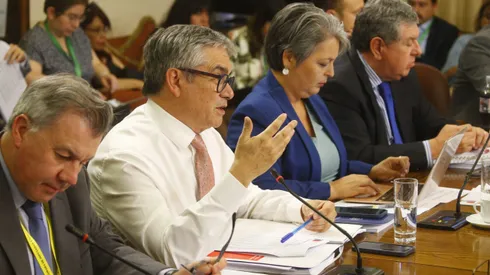 Valparaiso, 8 de enero de 2024 - El ministro Mario Marcel y la ministra Jeannette Jara durante la comision de trabajo de la Camara de Diputados.