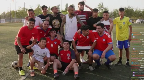 Arturo Vidal compartió junto a sus suscriptores de Twitch y derrochó magia en la cancha.