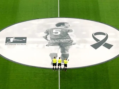 Bayern rinde emotivo homenaje a Franz Beckenbauer