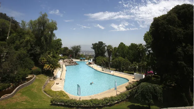 ¿Hay panoramas gratuitos? Esto puedes hacer en el Cerro San Cristóbal.