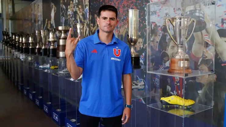 Nuevo DT de la U femenina.