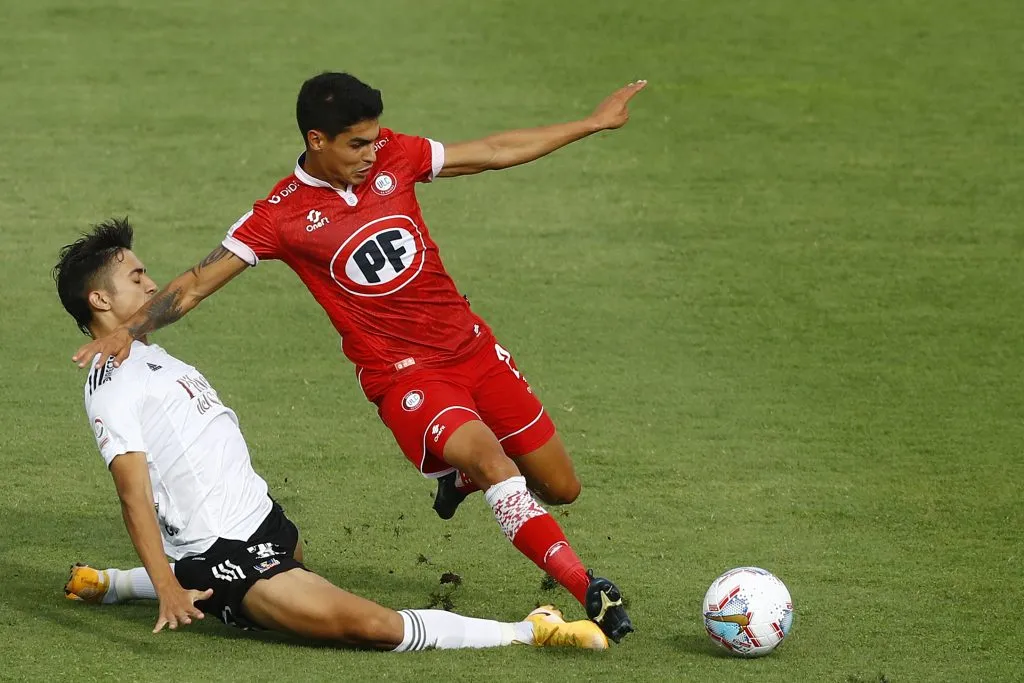 Deportes Valdivia furia con La Calera por nuevo préstamo de Érick Wiemberg a Colo Colo.