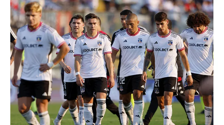 Colo Colo impedido de fichar, castigado por la FIFA. ¿Problemas para el Cacique? No tanto.