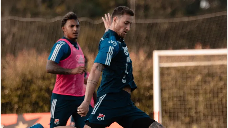 Luciano Pons sigue haciendo la pretemporada con Independiente de Medellín.