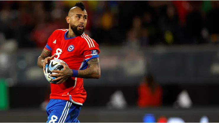 Arturo Vidal recibe un fuerte comentario desde Colombia.