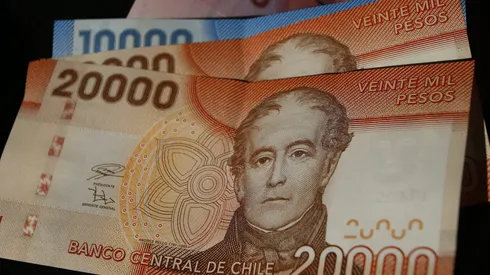 Este 2024 se espera que el sueldo mínimo alcance los $500.000.