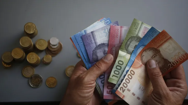 ¿Aumenta el monto de los bonos en Chile? Revelan cifras de IPC.
