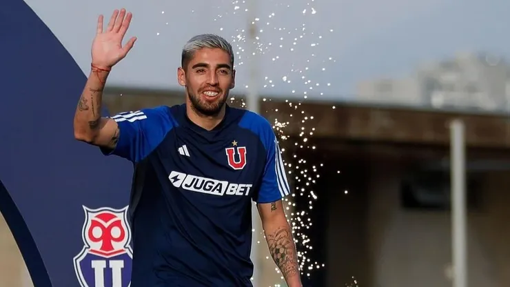 Gabriel Castellón pelea el puesto con Toselli en U. de Chile.