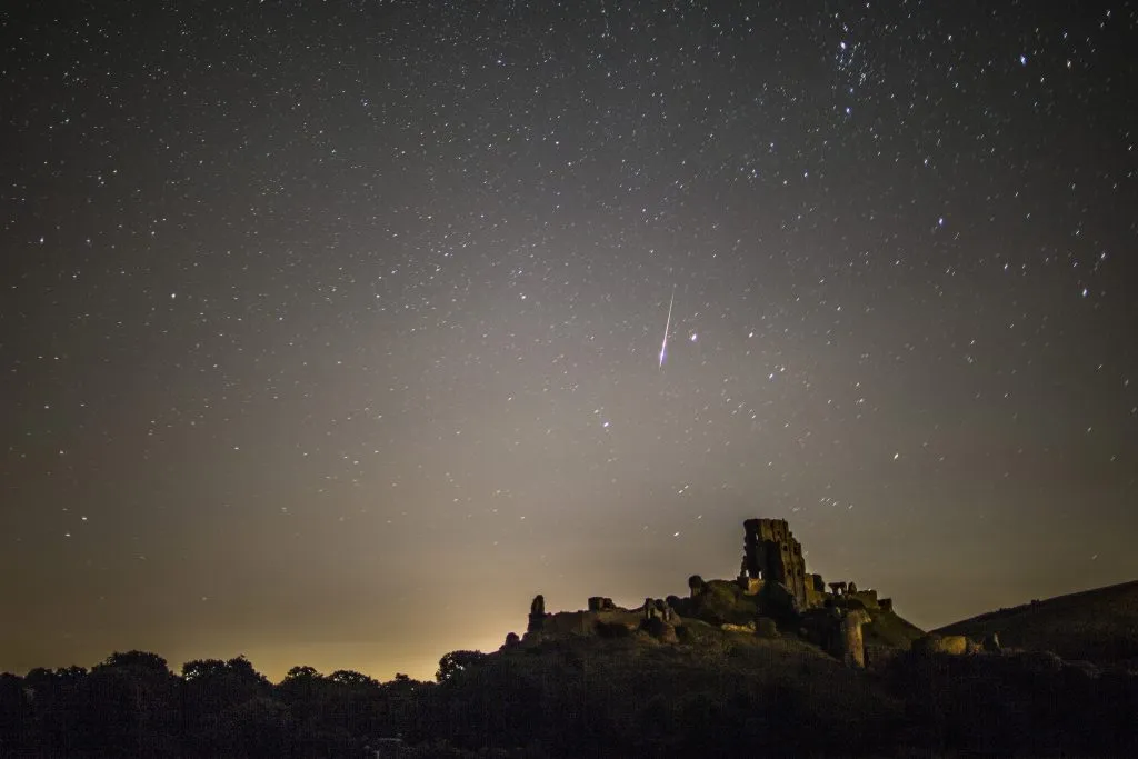 Así son las lluvias de estrellas. (Imagen Dan Kitwood/Getty Images)