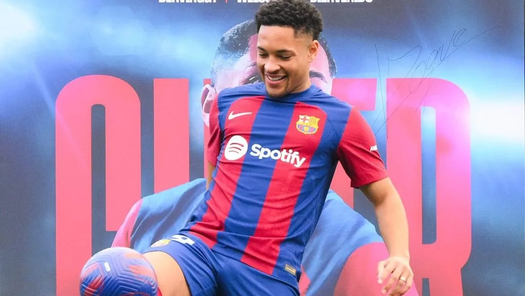 Vitor Roque es presentado en Barcelona como gran estrella (Getty)