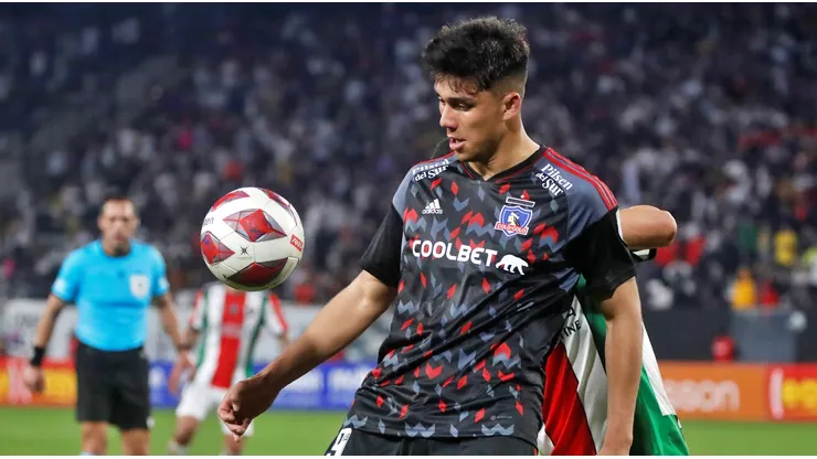 Las horas de Damián Pizarro en Colo Colo parecen estar contadas.