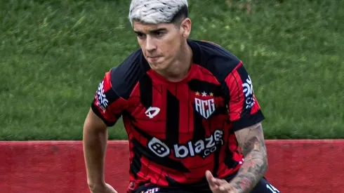 Ángelo Araos renovó con el Atlético Goianiense y disputará el Brasileirao.