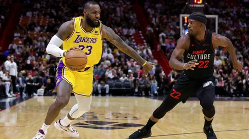 Otro duelo de infarto entre LeBron James y Jimmy Buttler.