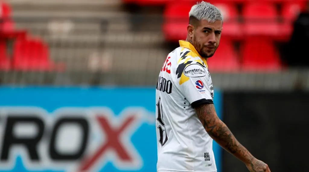 Rodrigo Holgado se quedaría en 2024 en Argentina | Photosport