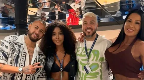 Neymar le da el pésame a quienes no vivieron su crucero