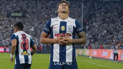 El delantero peruano, Franco Zanelatto, es sondeado desde Colo Colo.