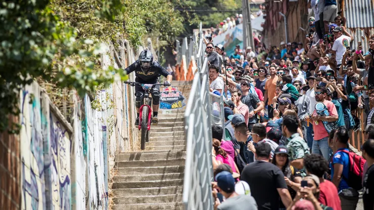 Pedro Ferreira quiere triunfar por tercera vez en Valparaíso Cerro Abajo, y buscar su revancha tras quedar fuera en la versión 2023.