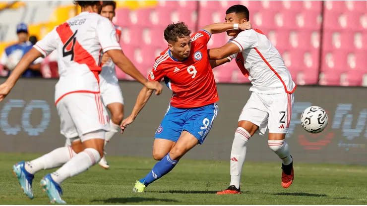 Luciano Arriagada deja Brasil para volver a Chile.