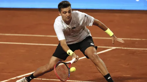 El chillanejo pisa fuerte la arcilla neerlandesa.