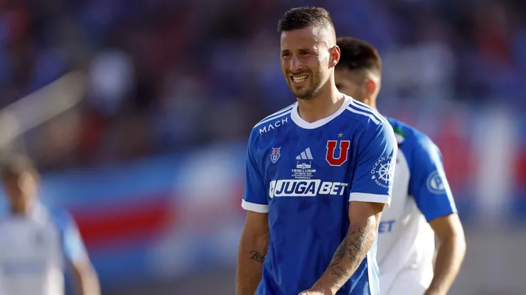 El delantero de la U no suma goles con los azules.