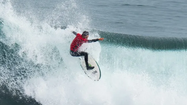 El surf vivió una fiesta en Punta de Lobos con Vargas como ganador