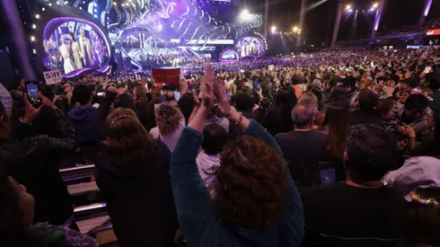 El Monstruo se manifestó tras la salida de Bocelli.