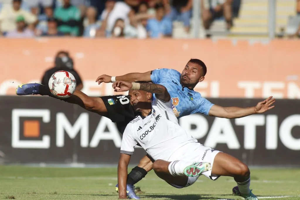La definición de Bryan Rabello para el 1-0 definitivo de O’Higgins ante Colo Colo. (Jorge Loyola/Photosport).