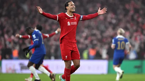 Virgil Van Dijk le dio al Liverpool el triunfo ante Chelsea en la final de EFL Cup.
