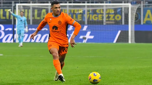 Alexis Sánchez sigue en el Inter de Milán, algo que no le agrada a Gareca.