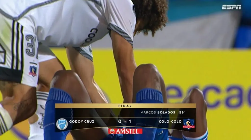 El Peluca Falcón se acercó para darle aliento a Marcos Montiel. (Captura Star Plus).