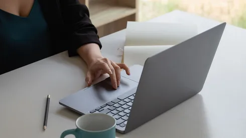 El 26 de abril comienza la rebaja a 44 horas semanales.