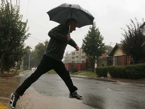 ¿Hasta qué hora llueve hoy en Santiago?