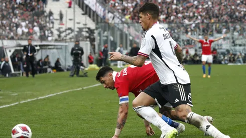 Alan Saldivia marca a Fernando Zampedri. El uruguayo será titular ante Godoy Cruz.