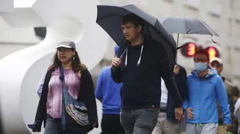Pronostican lluvia en Santiago