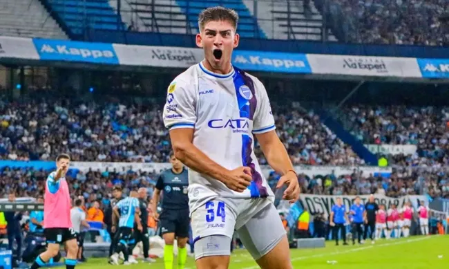 El Tomba viene de vencer por 2-0 a Racing en el torneo argentino. Los goles corrieron por cuenta de Tomás Badaloni. | Foto: Godoy Cruz.