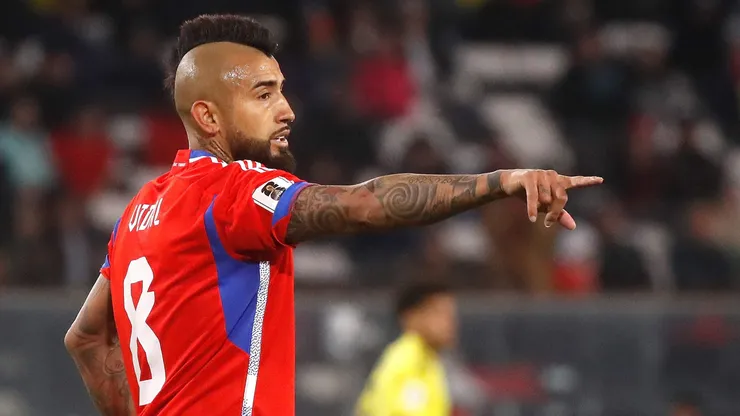 Gareca citó a Vidal en Juan Pinto Durán