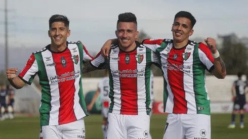 ¿Quién transmite a Palestino vs Portuguesa en la Libertadores?