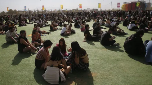 ¿Dónde puedo retirar mi pulsera para el Lollapalooza 2024?