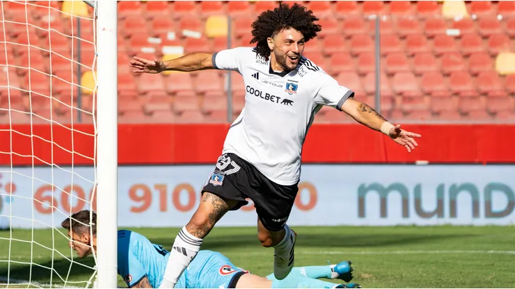 Maxi Falcón anotó el primer gol de Colo Colo en el Torneo Nacional 2024.