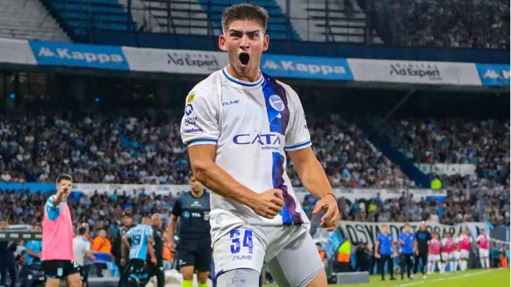 Godoy Cruz viene con una tremenda campaña y le mete miedo a Colo Colo.