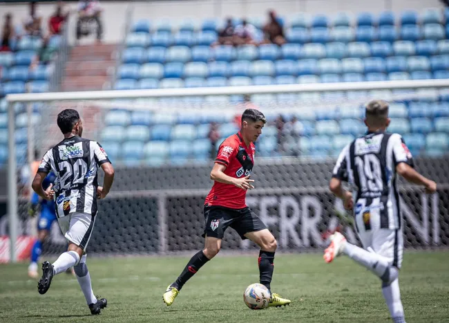Ángelo Araos apenas había jugado su segundo partido en este 2024. | Foto: Archivo.