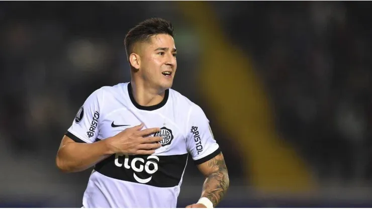 Guillermo Paiva es nuevo jugador de Colo Colo.