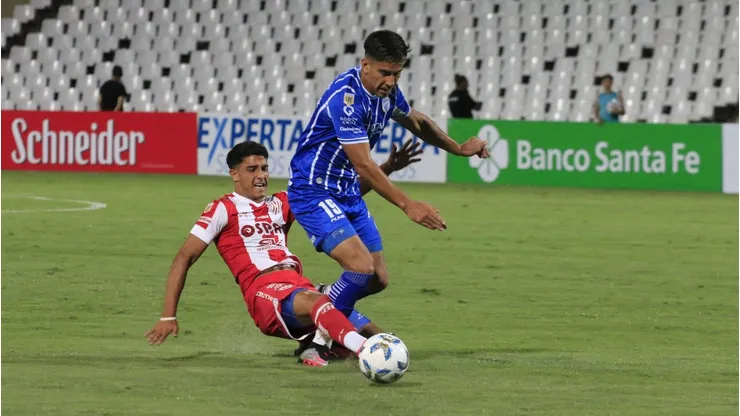 La visita de Colo Colo a Godoy Cruz es sensación en Mendoza